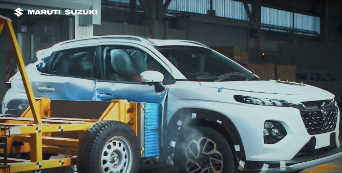 Maruti Fronx Side Crash Testing